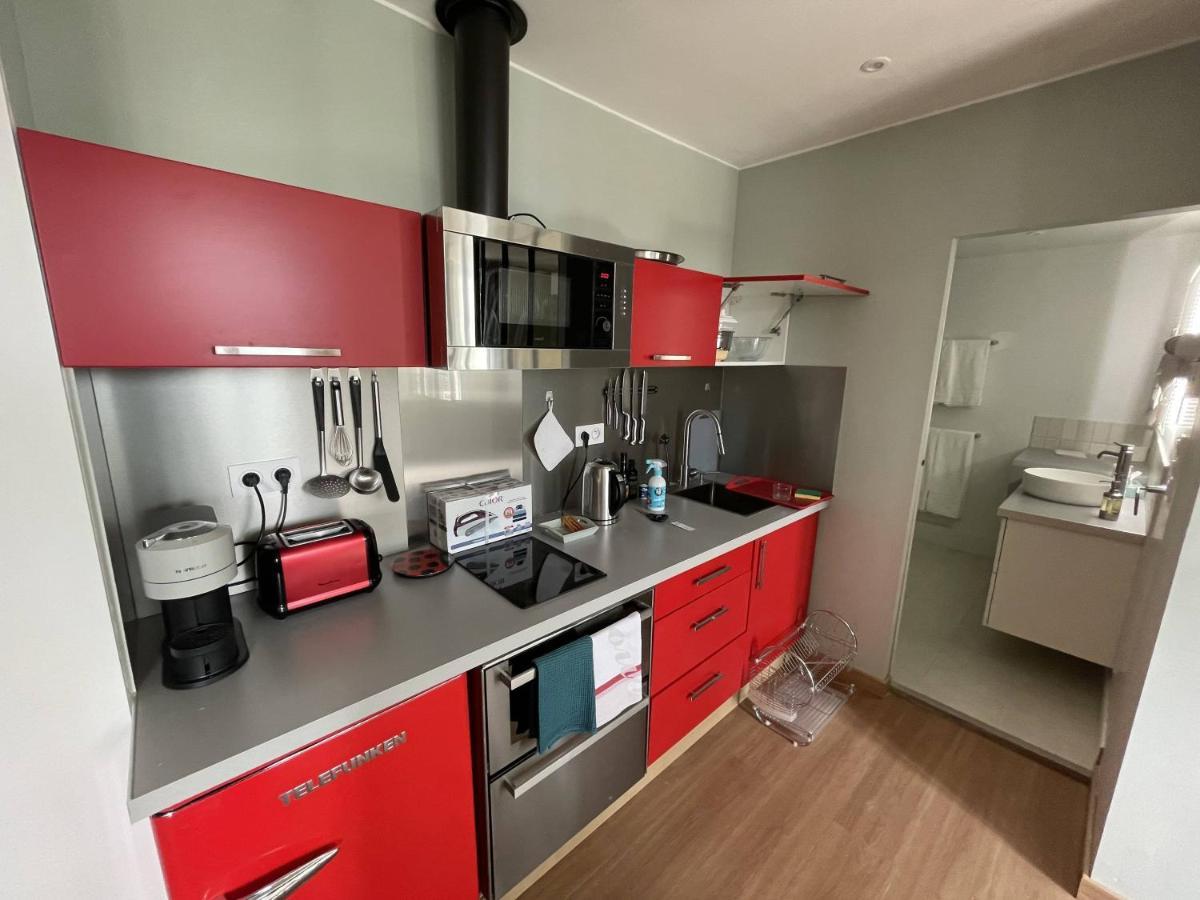Appartement Mignon Calme Douillet Ascenseur Clim Etage Eleve Proche Parking Et Toutes Commodites Au Coeur Du Toulon Historique Kültér fotó