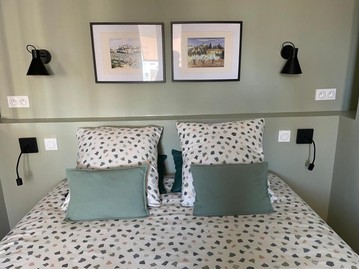 Appartement Mignon Calme Douillet Ascenseur Clim Etage Eleve Proche Parking Et Toutes Commodites Au Coeur Du Toulon Historique Kültér fotó